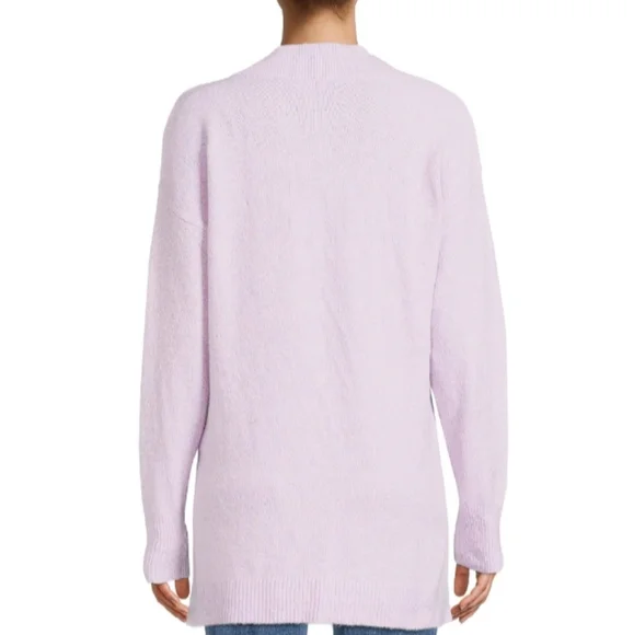 New Women's Soft Lavender Sweater - Picture 3 of 5